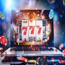 Roulette live APO383 dengan bola berputar di atas meja profesional dan taruhan beragam